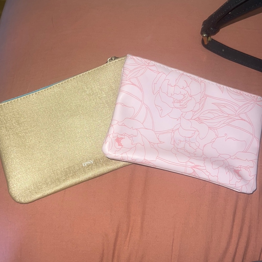 Ipsy bag bundle